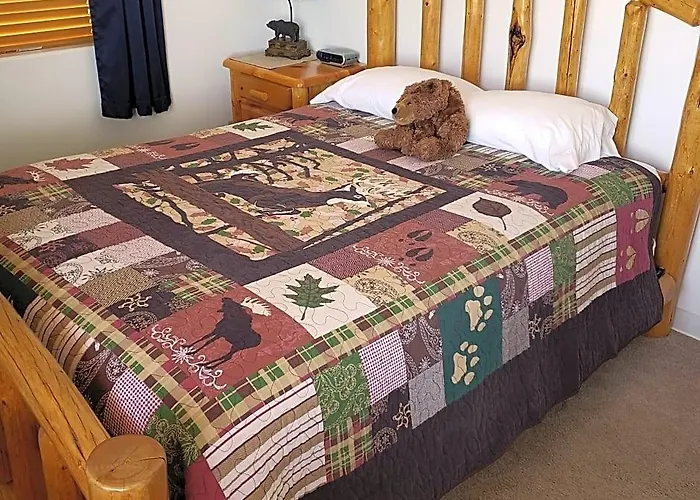 Wolf Den Log And Rv Park 2* Thayne